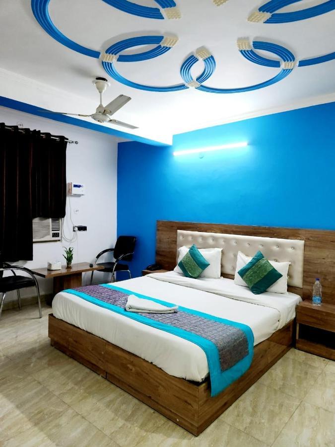 ניו דלהי The Hotel Grace Place Inn מראה חיצוני תמונה